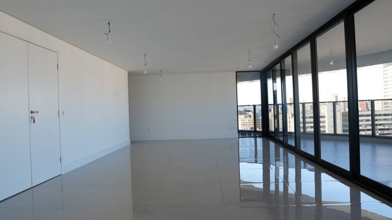 Imagem Apartamento com 4 Quartos à Venda, 311 m² em Meireles - Fortaleza Imagem Apartamento com 4 Quartos à Venda, 311 m² em Meireles - Fortaleza