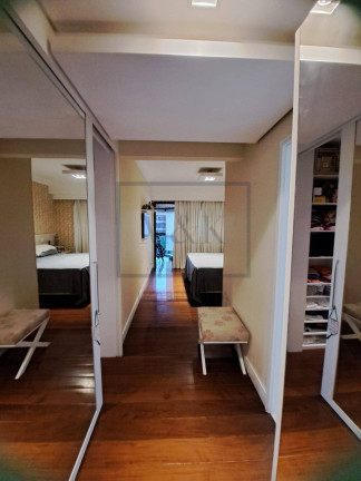 Imagem Apartamento com 4 Quartos à Venda, 200 m² em Barra Da Tijuca - Rio De Janeiro