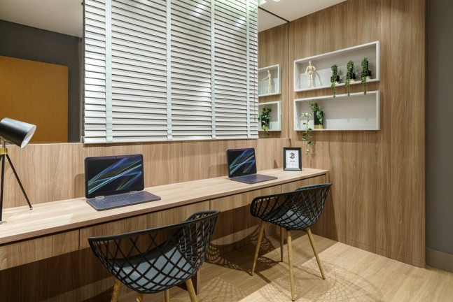 Imagem Imóvel com 3 Quartos à Venda, 129 m² em Bacacheri - Curitiba Imagem Imóvel com 3 Quartos à Venda, 129 m² em Bacacheri - Curitiba