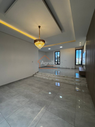 Imagem Imóvel com 3 Quartos à Venda, 332 m² em Condomínio Residencial Palm Park - Estiva Gerbi Imagem Imóvel com 3 Quartos à Venda, 332 m² em Condomínio Residencial Palm Park - Estiva Gerbi