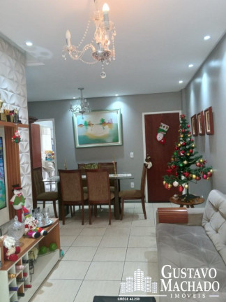 Imagem Imóvel com 3 Quartos à Venda, 40 m² em Laranjal - Volta Redonda