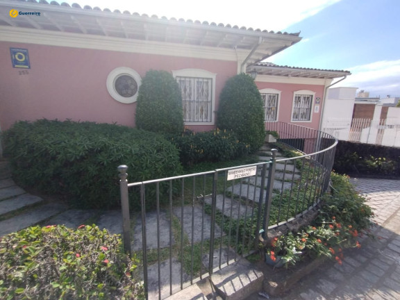 Imagem Casa com 4 Quartos à Venda, 536 m² em Centro - Florianópolis