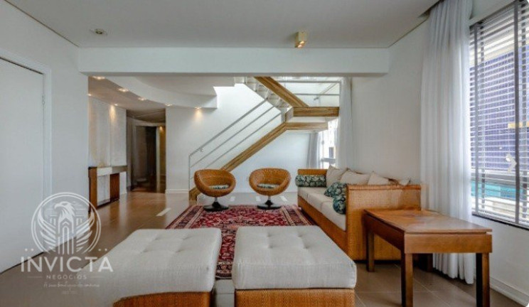 Imagem Apartamento com 5 Quartos à Venda, 650 m² em Centro - Balneário Camboriú Imagem Apartamento com 5 Quartos à Venda, 650 m² em Centro - Balneário Camboriú