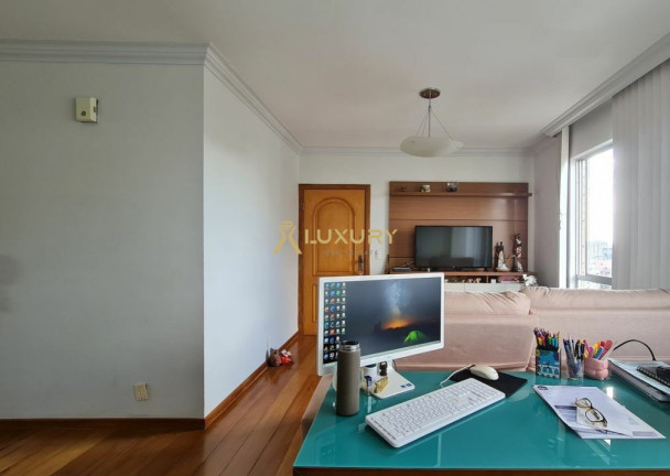 Imagem Imóvel com 3 Quartos à Venda, 91 m² em Santa Efigênia - Belo Horizonte Imagem Imóvel com 3 Quartos à Venda, 91 m² em Santa Efigênia - Belo Horizonte