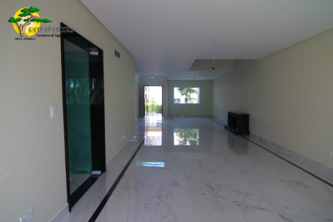 Imagem Casa com 5 Quartos à Venda, 340 m² em Tremembe - São Paulo