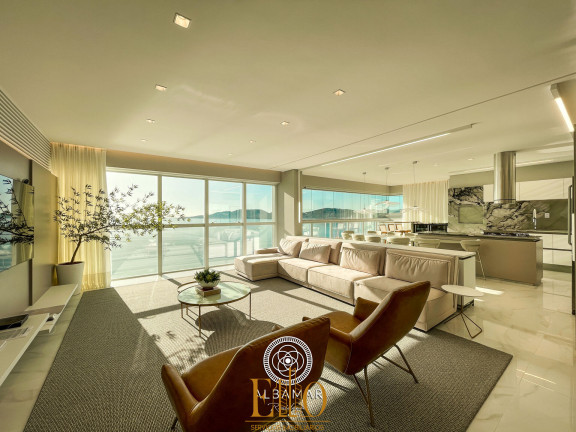 Apartamento com 4 Quartos à Venda, 201 m² em Meia Praia - Itapema