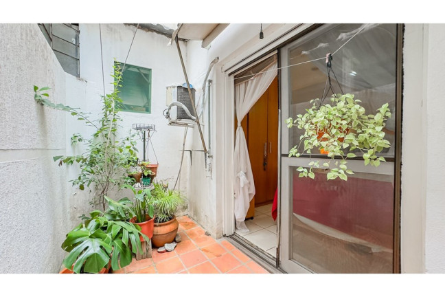 Imagem Apartamento com 1 Quarto à Venda, 54 m² em Petrópolis - Porto Alegre