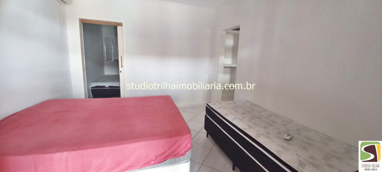 Imagem Sobrado com 8 Quartos à Venda, em Engenheiro D'água - Ilhabela Imagem Sobrado com 8 Quartos à Venda, em Engenheiro D'água - Ilhabela