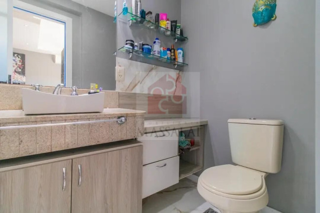 Imagem Apartamento com 2 Quartos à Venda, 61 m² em Azenha - Porto Alegre Imagem Apartamento com 2 Quartos à Venda, 61 m² em Azenha - Porto Alegre