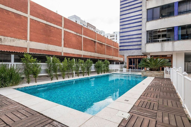 Apartamento com 3 Quartos à Venda, 145 m² em Vila Ipiranga - Porto Alegre