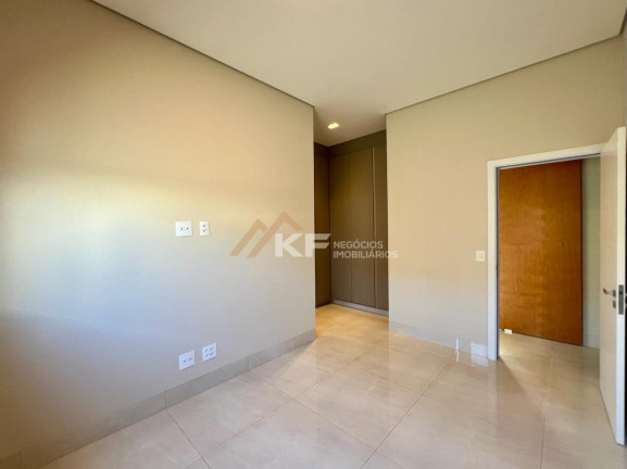 Imagem Casa de Condomínio com 3 Quartos à Venda, 230 m² em Vila Do Golf - Ribeirão Preto Imagem Casa de Condomínio com 3 Quartos à Venda, 230 m² em Vila Do Golf - Ribeirão Preto