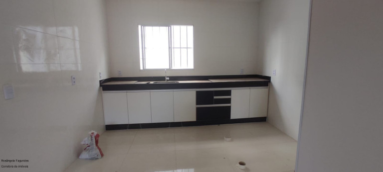 Imagem Sobrado com 4 Quartos à Venda, 215 m² em Residencial Morumbí - Poços De Caldas