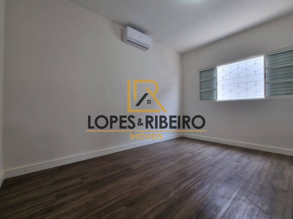 Imagem Casa com 3 Quartos à Venda, 280 m² em Jardim Paraíso - Botucatu