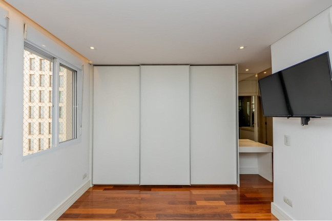 Imagem Apartamento com 3 Quartos à Venda, 138 m² em Itaim Bibi - São Paulo Imagem Apartamento com 3 Quartos à Venda, 138 m² em Itaim Bibi - São Paulo