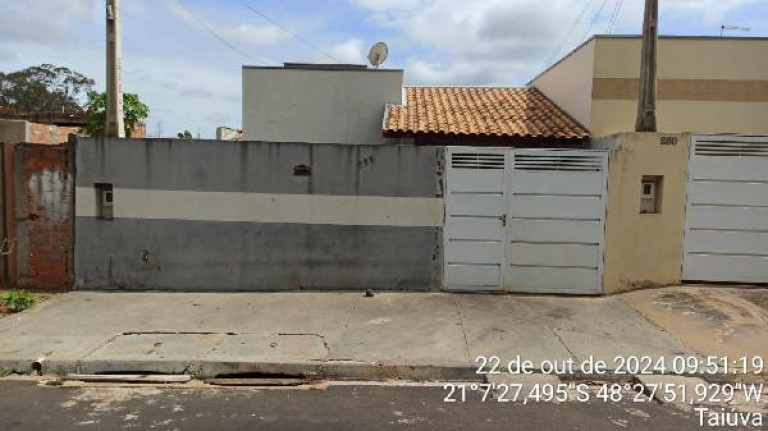 Casa com 2 Quartos à Venda, 160 m² em Centro - Taiuva