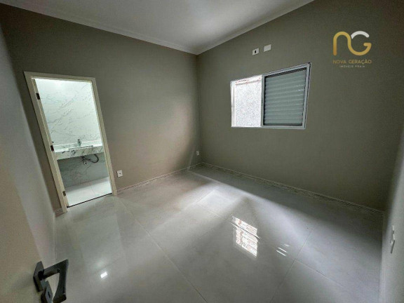 Imagem Casa com 3 Quartos à Venda, 110 m² em Tupi - Praia Grande