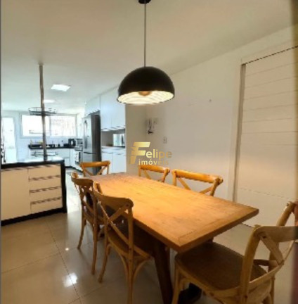 Imagem Imóvel com 4 Quartos à Venda, 348 m² em Barro Vermelho - Vitória Imagem Imóvel com 4 Quartos à Venda, 348 m² em Barro Vermelho - Vitória