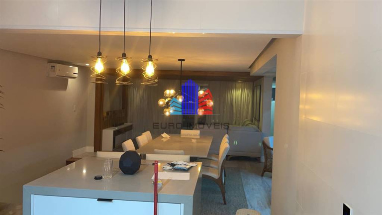 Imagem Apartamento com 3 Quartos à Venda, 186 m² em Canto Do Forte - Praia Grande Imagem Apartamento com 3 Quartos à Venda, 186 m² em Canto Do Forte - Praia Grande