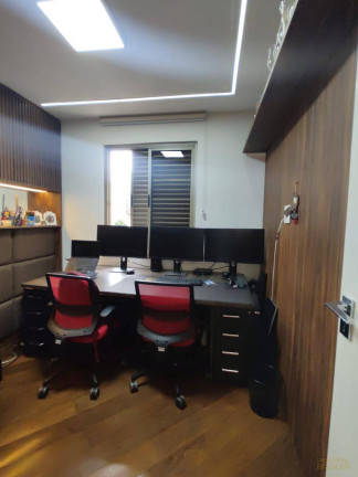 Imagem Apartamento com 3 Quartos à Venda, 110 m² em Funcionários - Belo Horizonte