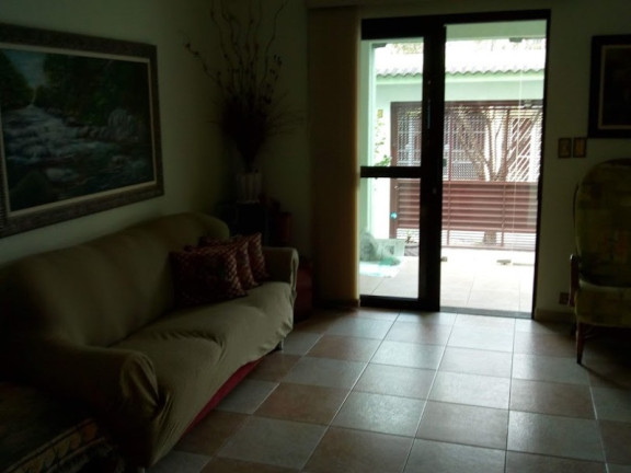 Imagem Casa com 3 Quartos à Venda, 300 m² em Mirandópolis - São Paulo