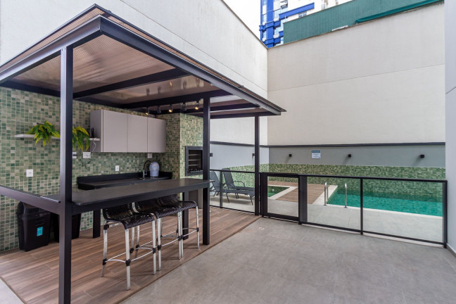 Imagem Apartamento com 4 Quartos à Venda, 136 m² em Pioneiros - Balneário Camboriú Imagem Apartamento com 4 Quartos à Venda, 136 m² em Pioneiros - Balneário Camboriú
