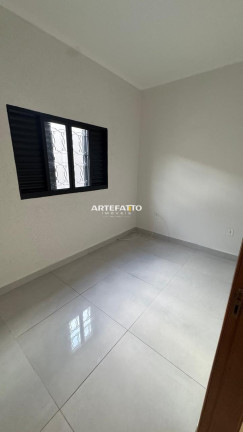 Imagem Casa com 2 Quartos à Venda, 125 m²