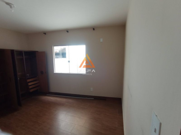 Imagem Casa com 3 Quartos à Venda, 120 m²