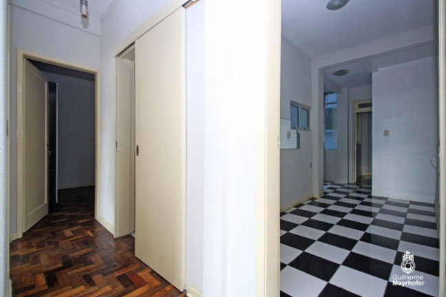 Imagem Imóvel com 2 Quartos à Venda, 63 m² em Floresta - Porto Alegre Imagem Imóvel com 2 Quartos à Venda, 63 m² em Floresta - Porto Alegre
