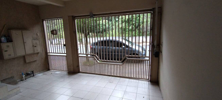 Imagem Casa com 4 Quartos à Venda, 135 m² em Jardim Dona Sinhá - São Paulo Imagem Casa com 4 Quartos à Venda, 135 m² em Jardim Dona Sinhá - São Paulo