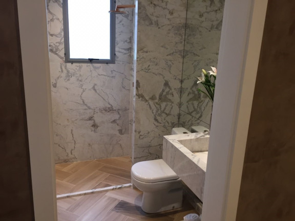 Apartamento com 3 Quartos à Venda, 77 m² em Indianópolis - São Paulo