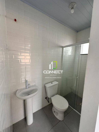 Imagem Kitnet com 1 Quarto para Alugar, 30 m² em Espinheiros - Itajaí Imagem Kitnet com 1 Quarto para Alugar, 30 m² em Espinheiros - Itajaí