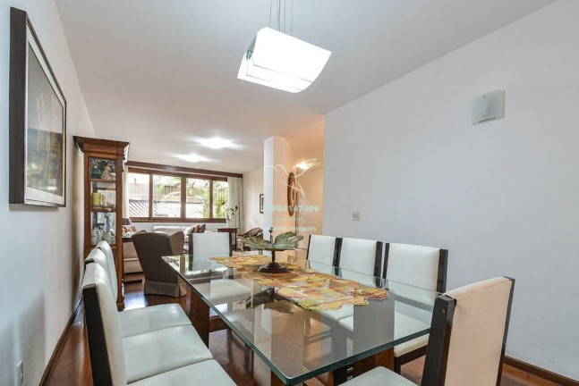 Imagem Casa com 3 Quartos à Venda, 190 m² em Indianópolis - São Paulo Imagem Casa com 3 Quartos à Venda, 190 m² em Indianópolis - São Paulo