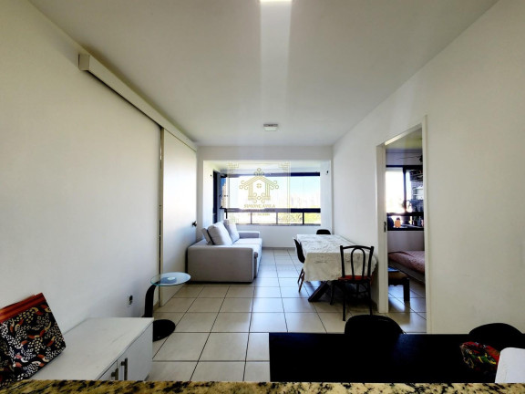 Apartamento com 2 Quartos para Alugar ou Temporada, 56 m² em Ondina - Salvador