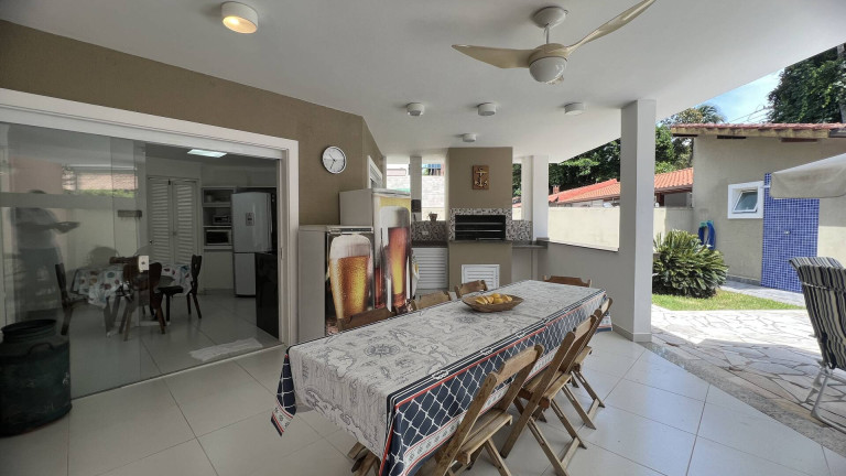Imagem Casa com 4 Quartos à Venda, 245 m² em Riviera De São Lourenço - Bertioga Imagem Casa com 4 Quartos à Venda, 245 m² em Riviera De São Lourenço - Bertioga