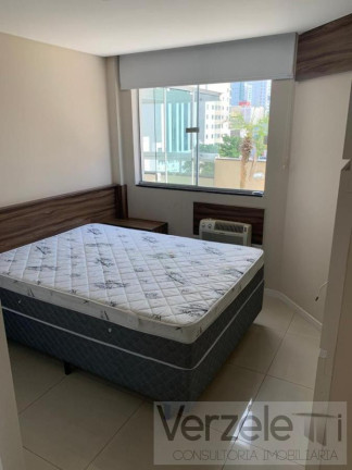 Imagem Apartamento com 3 Quartos para Alugar, 170 m² em Centro - Balneário Camboriú Imagem Apartamento com 3 Quartos para Alugar, 170 m² em Centro - Balneário Camboriú