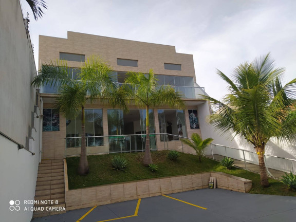 Sala Comercial à Venda, 350 m² em Arapongas