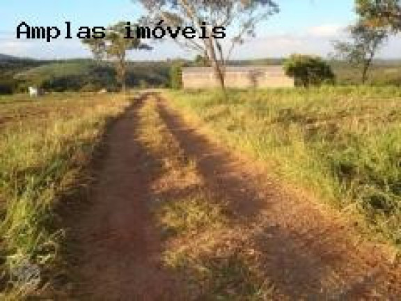 Imagem Fazenda à Venda,  em Queiroz - Mateus Leme