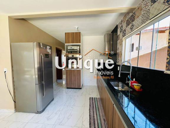 Imagem Casa com 3 Quartos à Venda, 800 m² em Jardim Do Peró - Cabo Frio