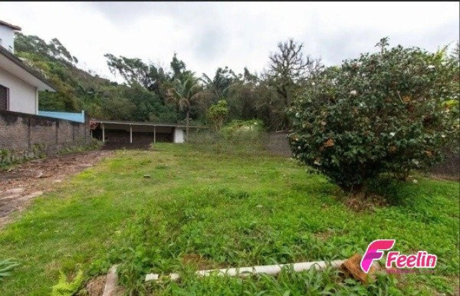 Imagem Terreno à Venda, 528 m² em Trindade - Florianópolis Imagem Terreno à Venda, 528 m² em Trindade - Florianópolis