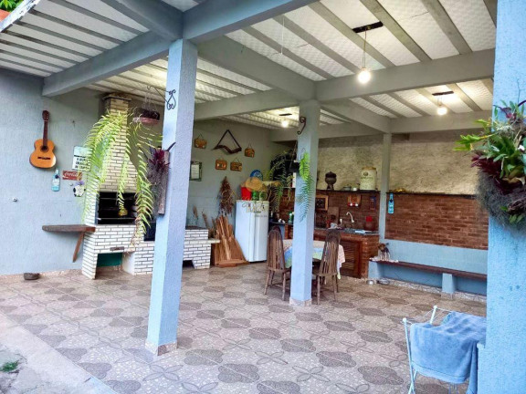 Imagem Casa com 4 Quartos à Venda, 250 m² em Jardim Salaco - Teresópolis