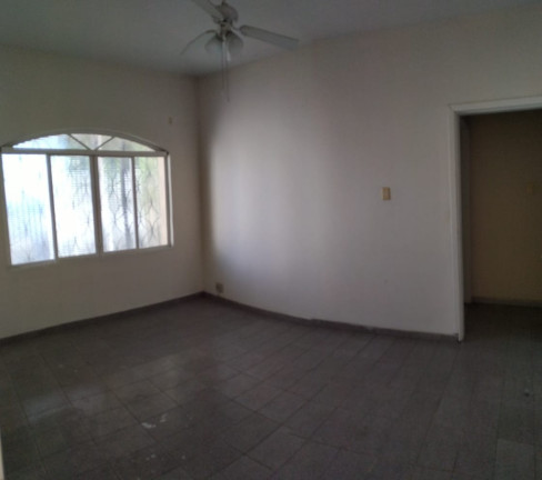 Imagem Sobrado com 4 Quartos à Venda, 190 m² em Residencial Campos Maia - Pindamonhangaba Imagem Sobrado com 4 Quartos à Venda, 190 m² em Residencial Campos Maia - Pindamonhangaba