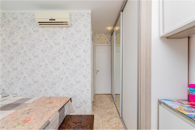 Imagem Casa com 2 Quartos à Venda, 108 m² em Lomba Do Pinheiro - Porto Alegre