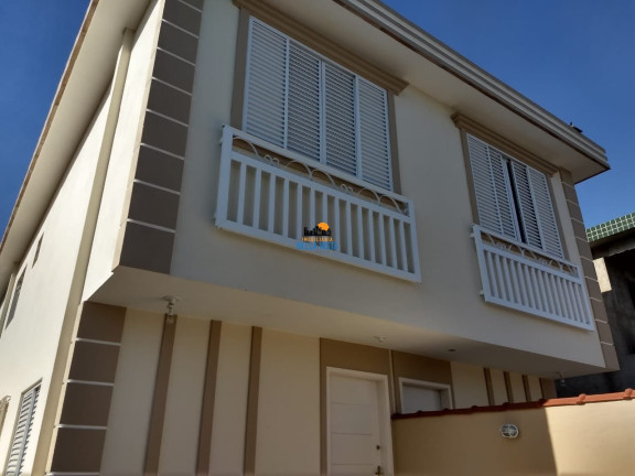 Casa com 2 Quartos à Venda,  em Rádio Clube - Santos