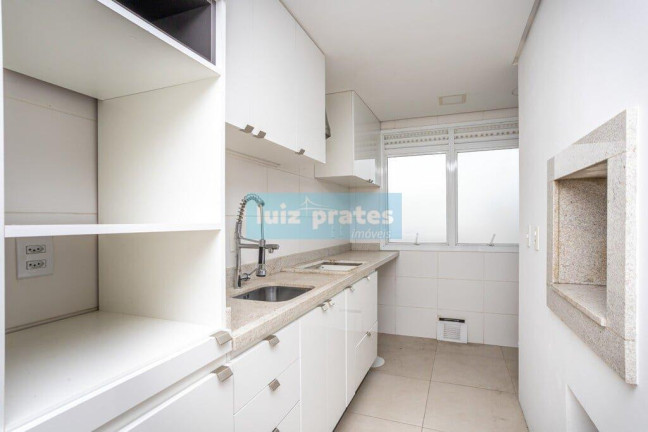 Imagem Apartamento com 2 Quartos à Venda, 70 m² em São João - Porto Alegre
