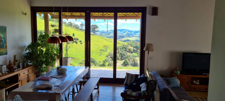 Imagem Chácara com 3 Quartos à Venda, 24.000 m² em Pedra Bela