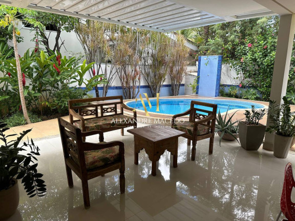 Casa de Condomínio com 4 Quartos à Venda, 880 m² em Ibituruna - Montes Claros