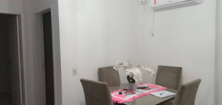 Imagem Apartamento com 2 Quartos à Venda, 46 m² em Argentina - Criciúma