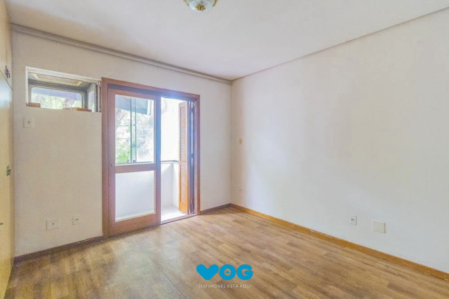 Imagem Imóvel com 3 Quartos à Venda, 225 m² em Petrópolis - Porto Alegre Imagem Imóvel com 3 Quartos à Venda, 225 m² em Petrópolis - Porto Alegre