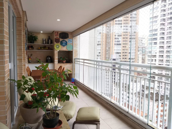 Apartamento com 3 Quartos à Venda, 130 m² em Gonzaga - Santos