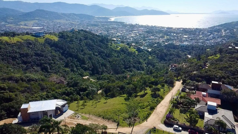 Imagem Terreno à Venda, 899 m² em Praia Da Silveira - Garopaba Imagem Terreno à Venda, 899 m² em Praia Da Silveira - Garopaba